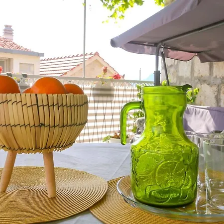 Апартаменты Lany Mravince