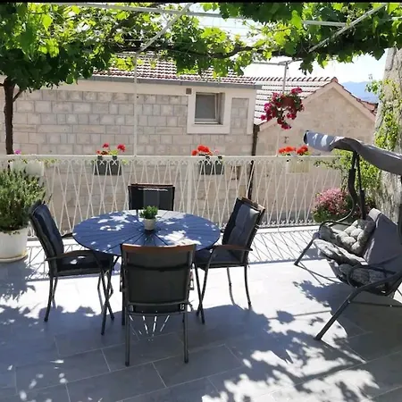 Appartement Lany Mravince